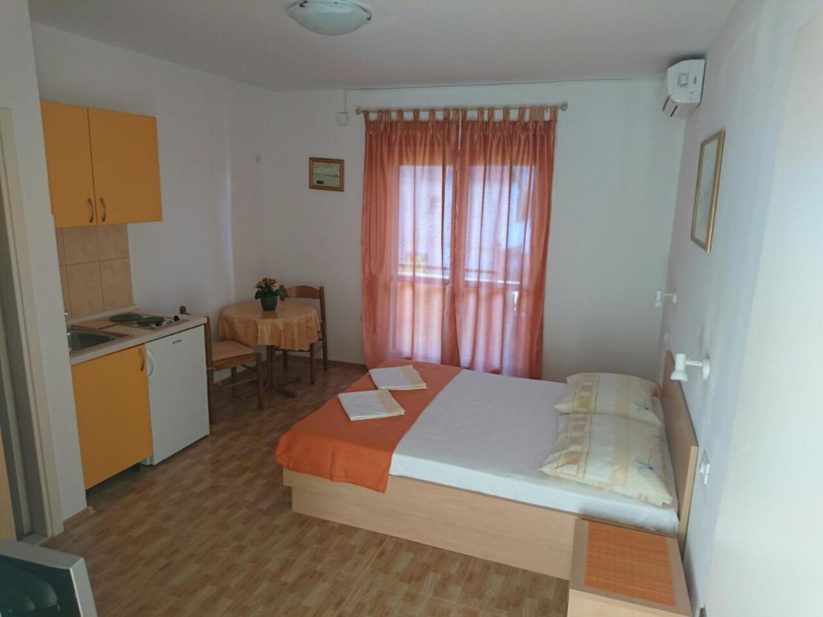 Apartments Raos Makarska Exterior foto
